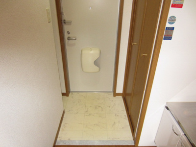 【玄関】 | レボントゥリはせで１番館