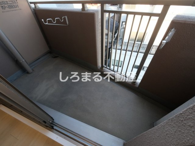 セレッソコート上本町ＥＡＳＴのバルコニー