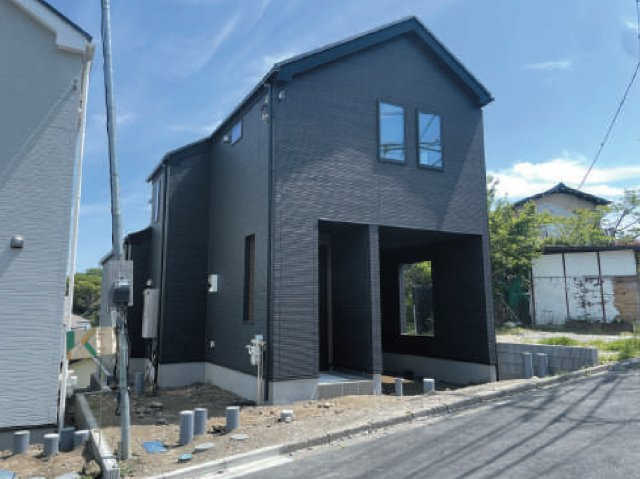横浜市金沢区東朝比奈3丁目　新築戸建て【仲介手数料無料】カースペース2台