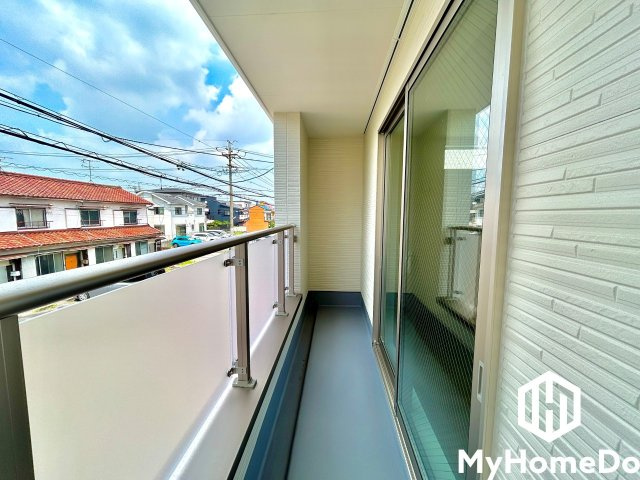 北区西志賀町　1期のバルコニー|屋根付きなので急な雨の日も安心ですね。