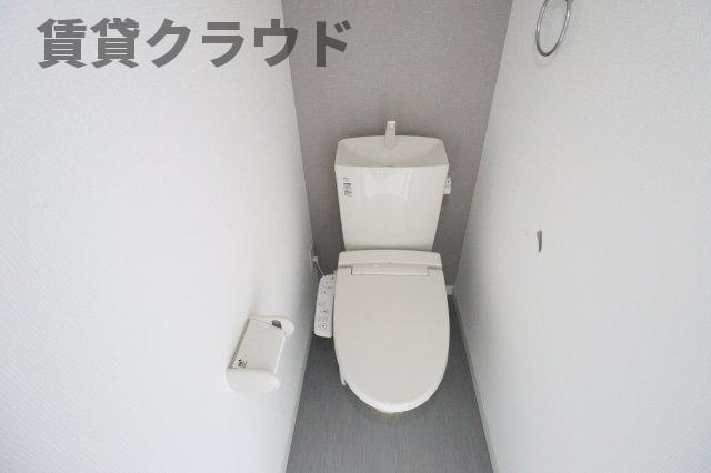 ドムス大森台のトイレ|温水洗浄便座は今やマストアイテムですね！