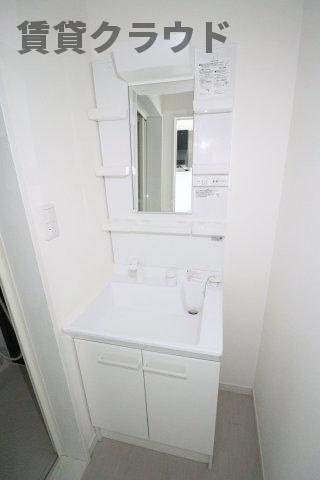 ドムス大森台の洗面所|朝の準備は洗髪洗面化粧台で！