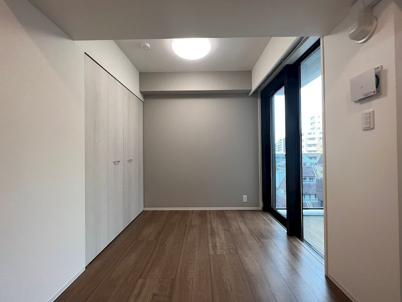 新品家具付きマンション台東3(KaGood東京)の居間・リビング|使いやすい居間です