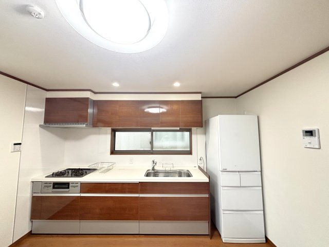 平井5丁目戸建のキッチン