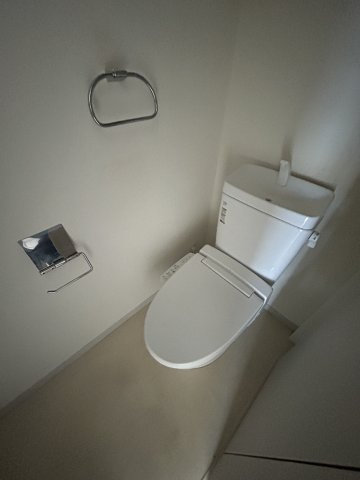 Log勝どきのトイレ|参考写真別号室