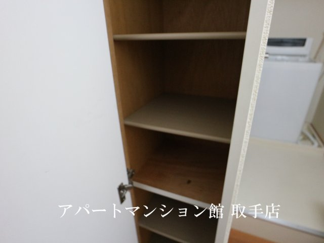 レオパレス駒場の収納