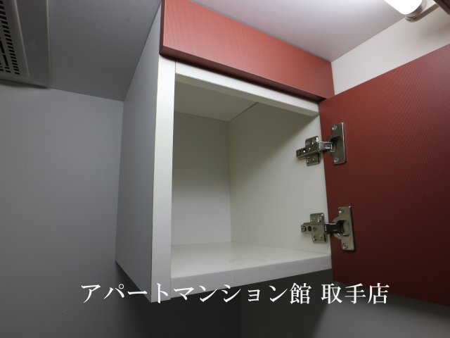 レオパレス駒場の収納
