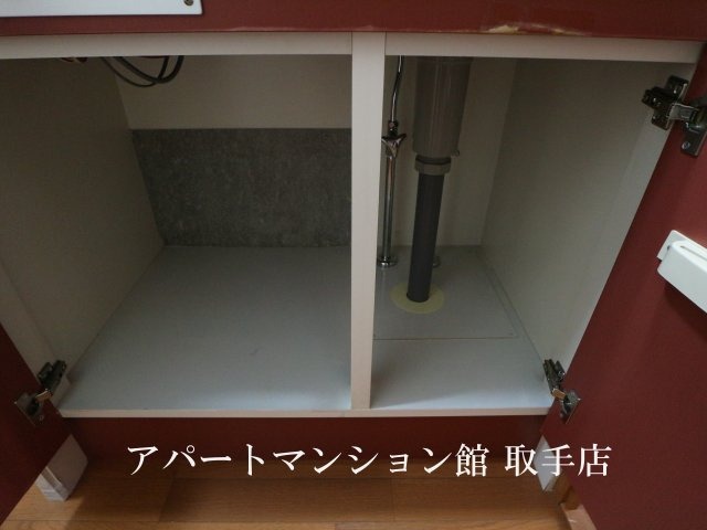 レオパレス駒場の収納