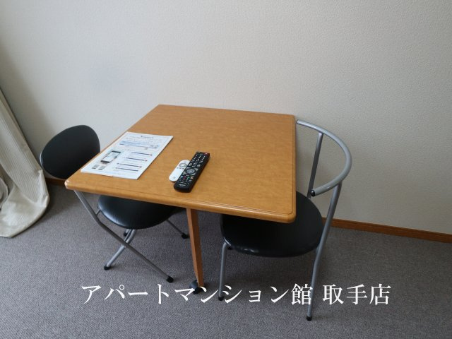 レオパレス駒場の内装
