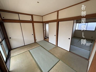 久留米市高良内町のアパートの和室