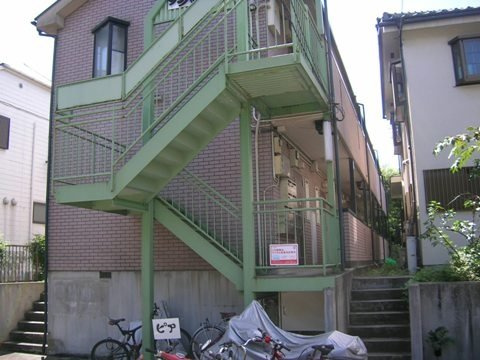 世田谷区北沢1丁目のアパートの画像