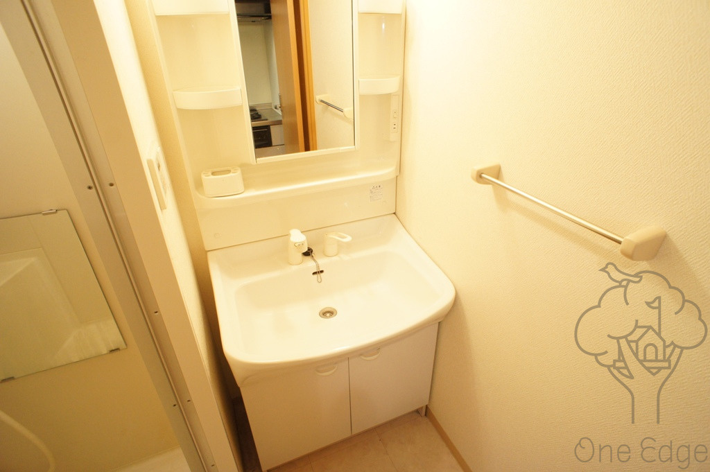 ONE ROOF FLAT TENJINBASHIの独立洗面台