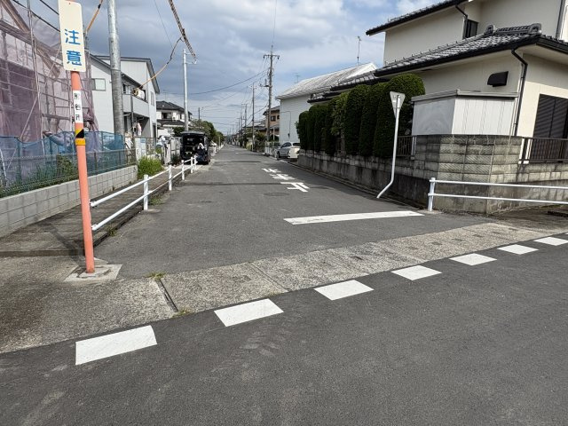 【前面道路含む現地写真】 | 熊谷市肥塚第3 Livele Garden.s　新築戸建　全3棟　1号棟