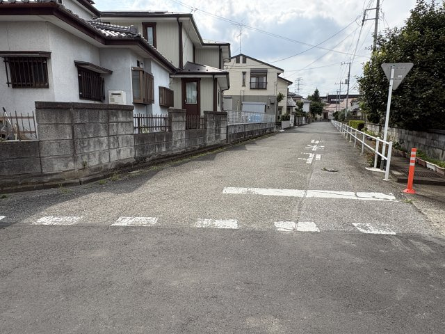 【前面道路含む現地写真】 | 熊谷市肥塚第3 Livele Garden.s　新築戸建　全3棟　1号棟