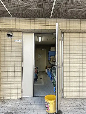 スカイコート板橋第５のエントランス