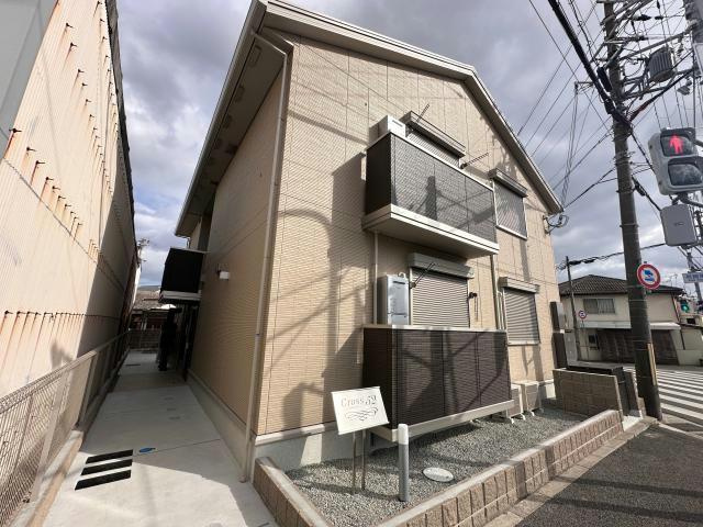 クロス52の外観