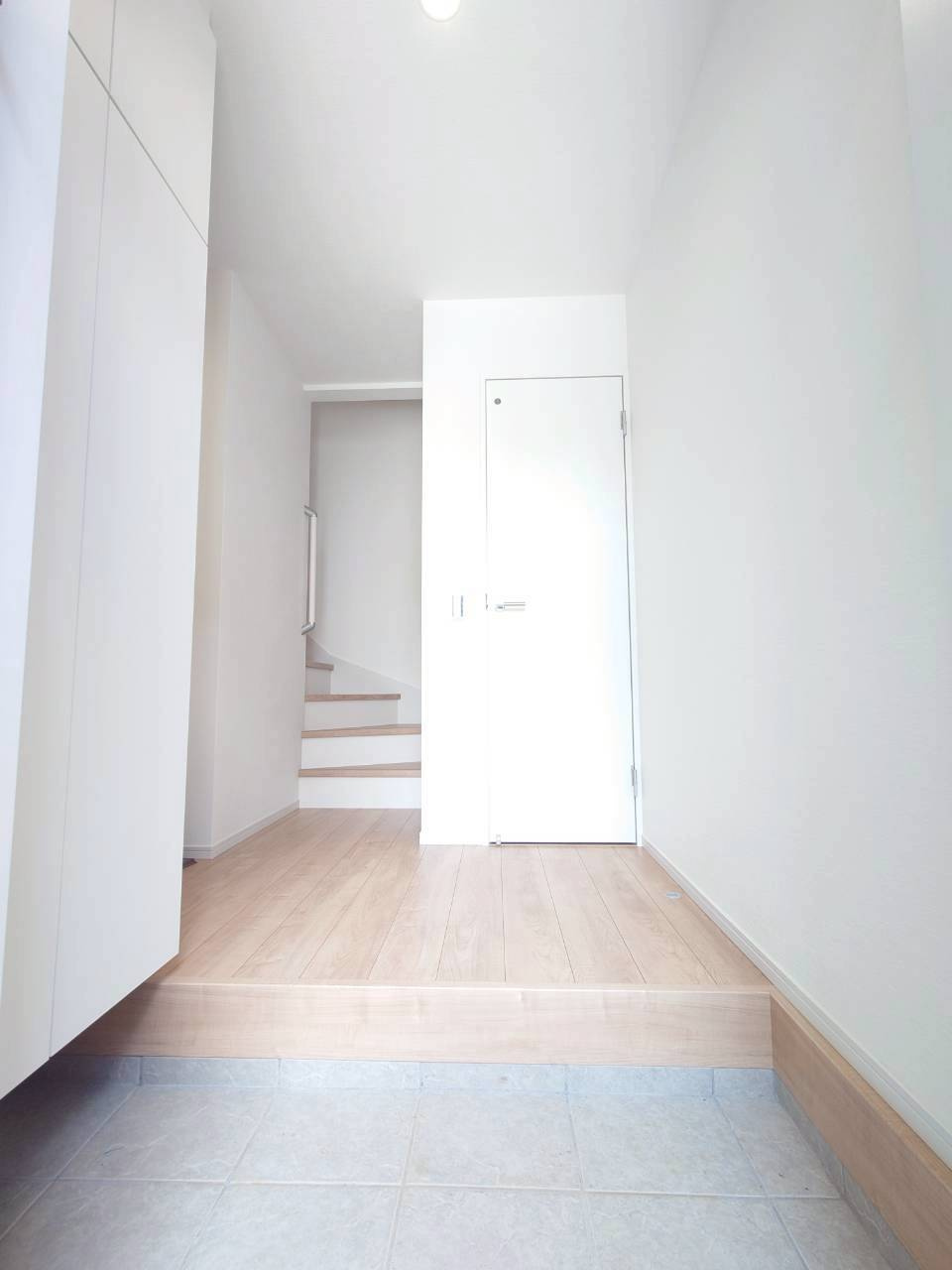 所沢市山口新築戸建の玄関