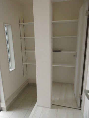 【仲介手数料無料】新築戸建　熊谷市肥塚561-1（全3棟）の玄関