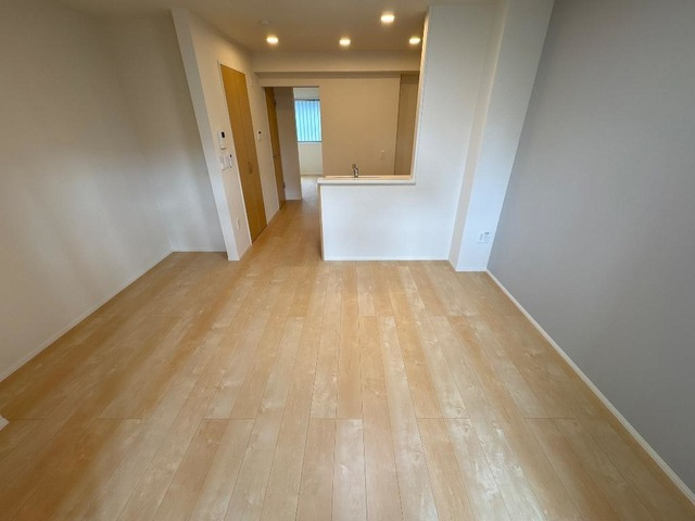 岡崎市戸崎町字屋敷　アパートⅡ期新築工事の居間・リビング|イメージ