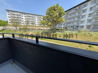 【バルコニー】 | 神戸市垂水区狩口台2丁目　新築戸建　仲介手数料無料！ | バルコニーがあります