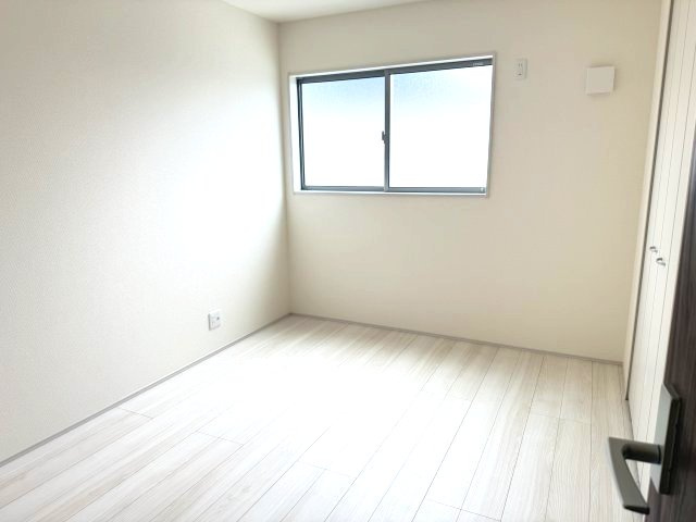 第1前橋市粕川町女渕　新築戸建　1号棟の洋室|２階洋室2です