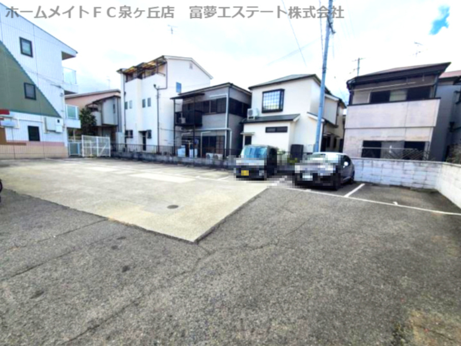 S.field大野芝の駐車場