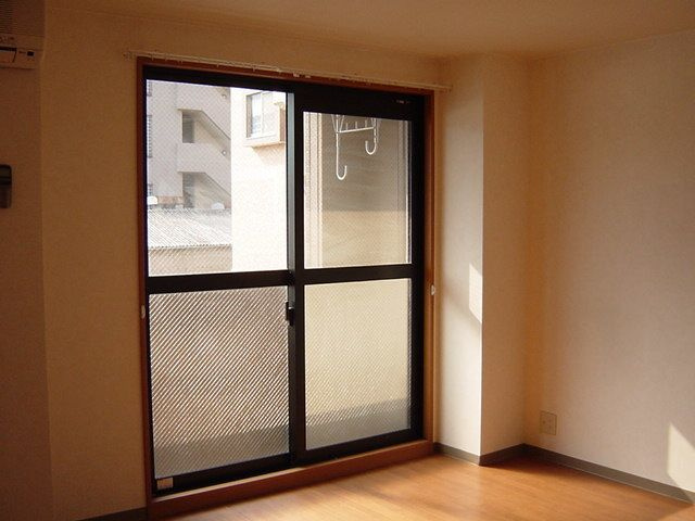 サンヒルズの居間・リビング