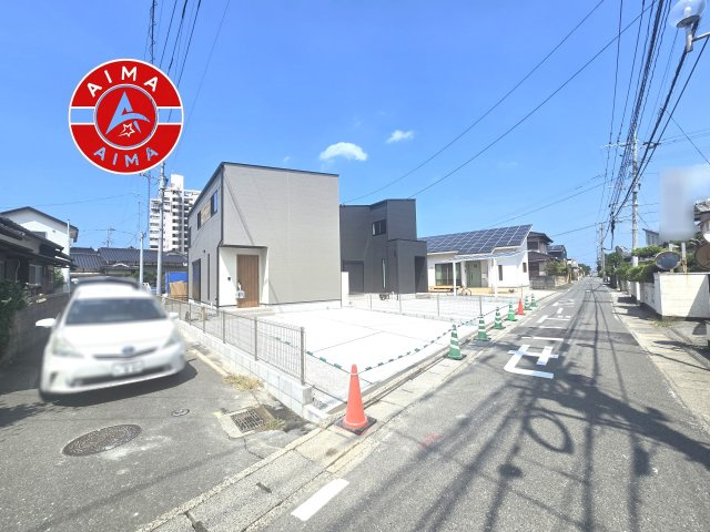 福津市西福間3丁目第1-4棟（2号棟）の前面道路含む現地写真|見学の時間などお気軽にお問い合わせ下さい。