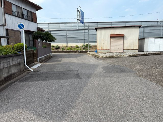 【前面道路含む現地写真】 | 熊谷市肥塚第3 Livele Garden.s　新築戸建　全3棟　2号棟