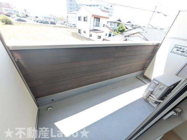 マリオ北島 Dのバルコニー