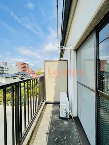 ロックフィル日ノ出のバルコニー|広々としたバルコニーです