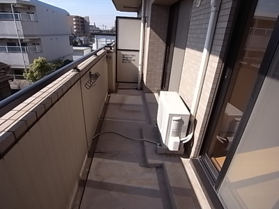 【バルコニー】 | グランドゥールレジデンス田園