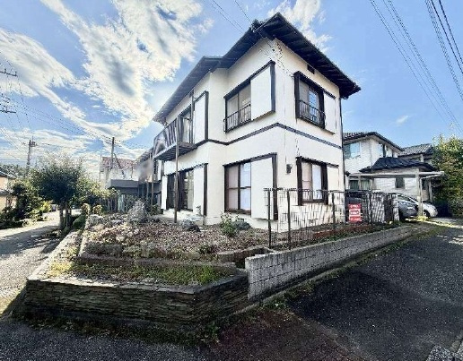 中古戸建　東松山市旗立台9-8（リフォーム住宅）