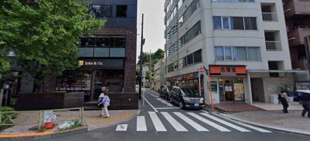 クローバー神谷町の周辺