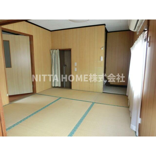 丹波市氷上町石生の一戸建ての和室|１階の和室になります◎