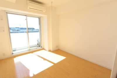 【洋室】 | プラウドフラット富士見台 | 内装カラーは部屋によって異なりますので現地にて確認下さい。※参考写真