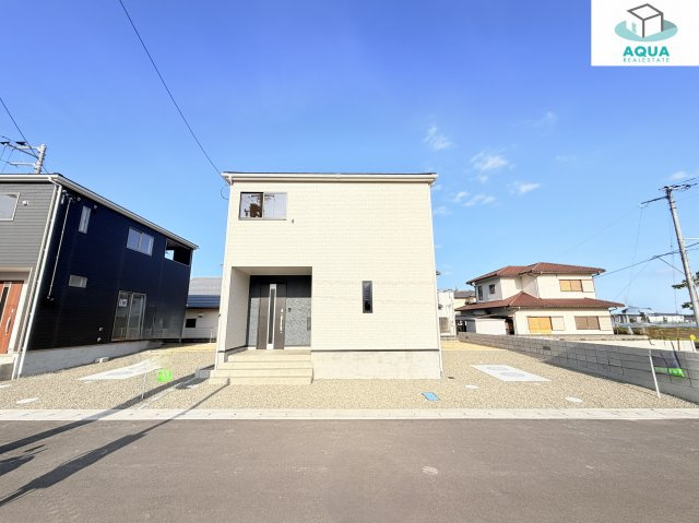 クレイドルガーデン藍住町富吉第1の前面道路含む現地写真|前面道路含む現地写真です