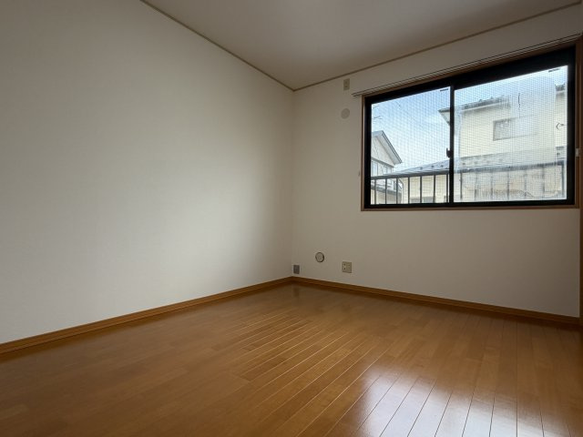 アーバンライフ幸の洋室|洋室6帖