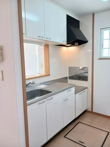 鶴見スクエアⅡ　　刈谷市近郊の賃貸はクラスホーム刈谷店のキッチン|使いやすいキッチンです
