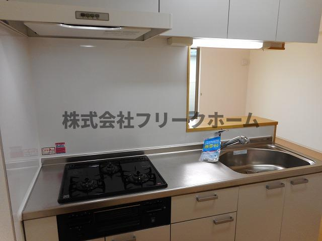 三鷹市上連雀８丁目のアパートのキッチン