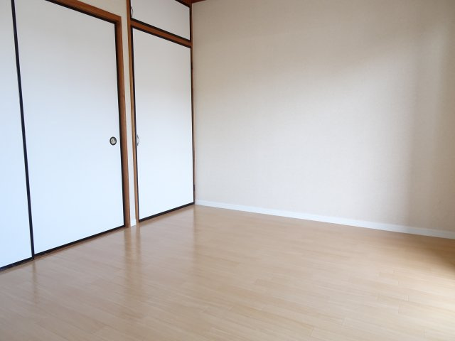 スカイハイツの洋室