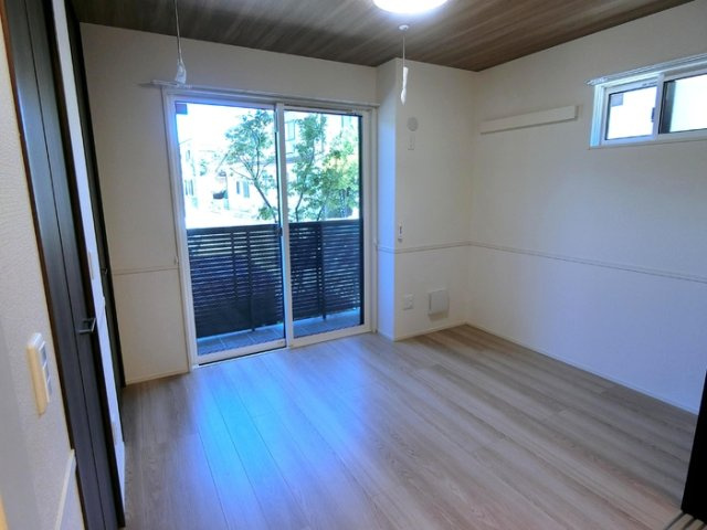 【寝室】Ｌｕｘｅ Ｇｒａｃｉａ 成田町
