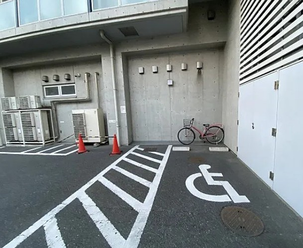 VIA LATTEA志村の駐車場