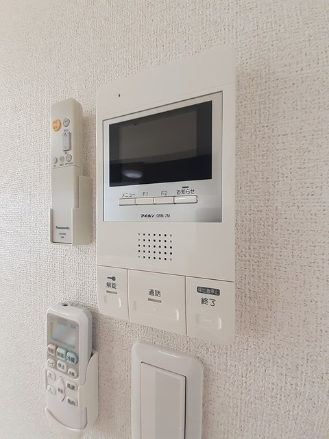 アビタ・ヴァンのセキュリティ|モニター付インターホン