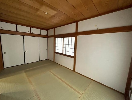 和歌山市次郎丸の和室
