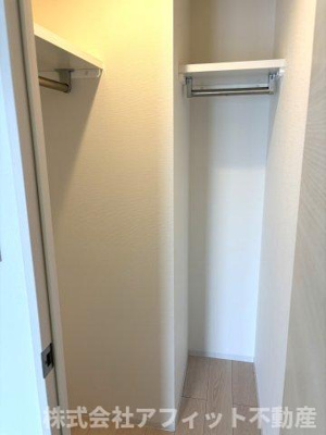 【収納】 | 月光西深津壱番館 | ウォークインクローゼット※イメージです