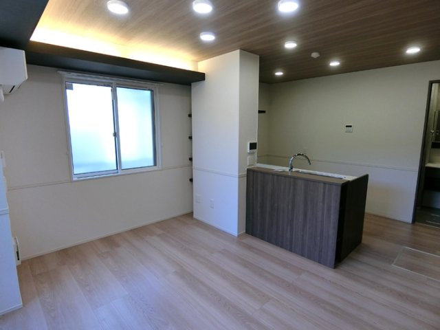 【居間・リビング】Ｌｕｘｅ Ｇｒａｃｉａ 成田町