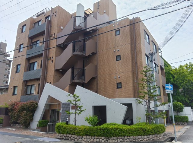 ロイヤル甲東園