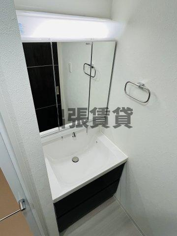 仲介手数料0！！IE伏見の洗面所