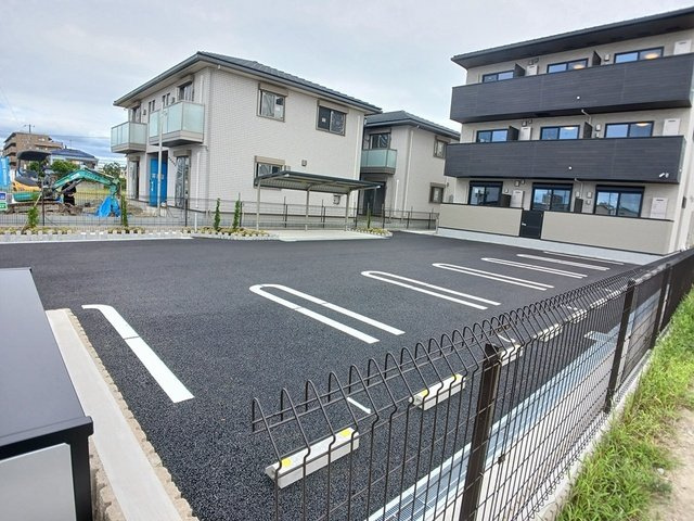 ボニータみのりの駐車場
